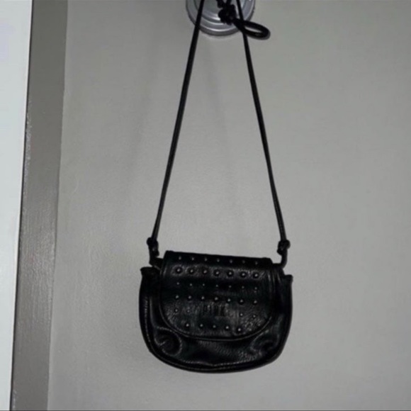 PINK Victoria's Secret Handbags - PINK VS CROSSBODY BAG
